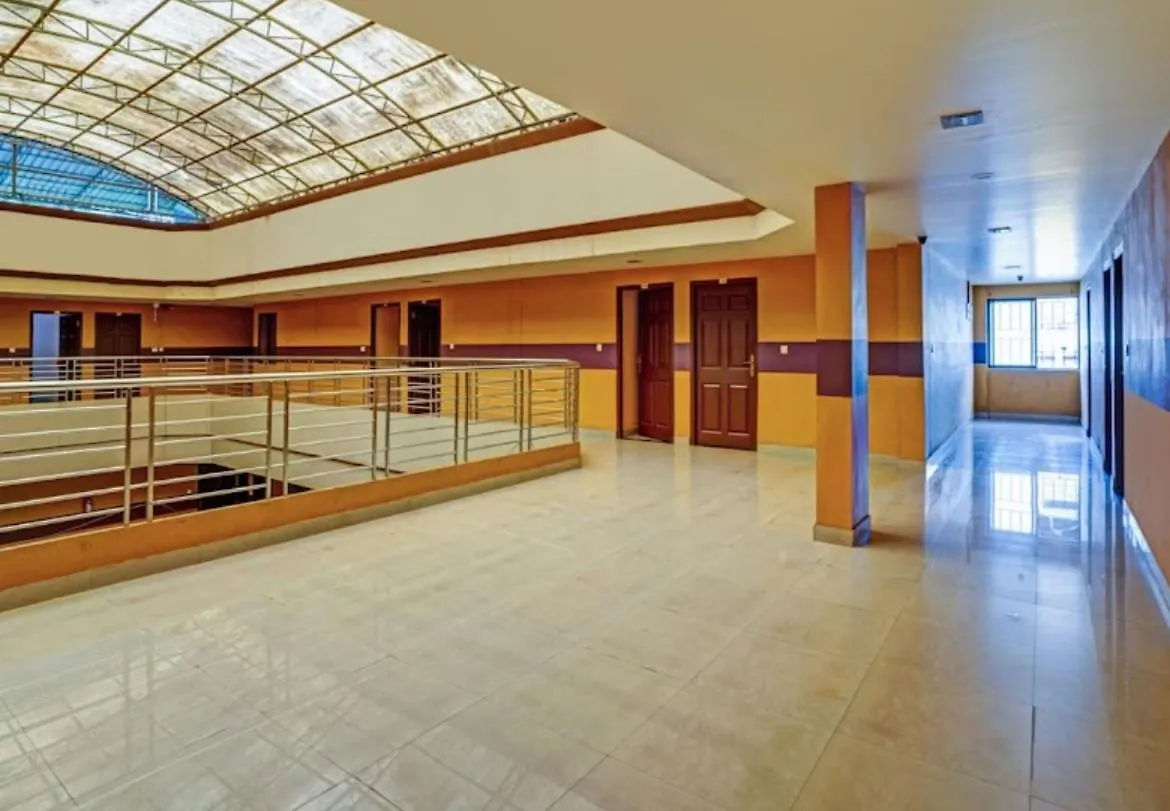 Marhaba Tourist Home Kunnamangalam Hotel